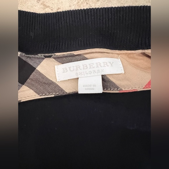 Burberry Children Zip Up Sweater - size 6 mo - Picture 3 of 6